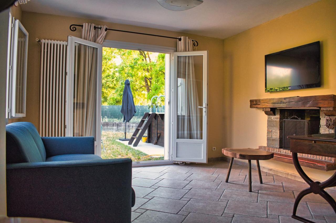 Agreable Maison 3 Chambres Avec Piscine Carcassonne Dış mekan fotoğraf
